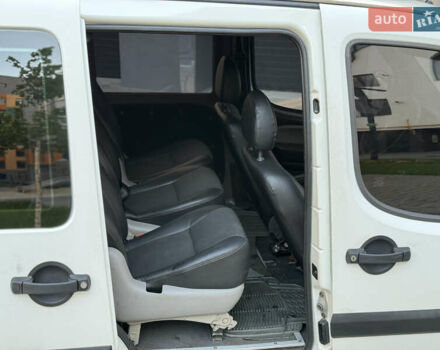 Білий Фіат Добло, об'ємом двигуна 1.9 л та пробігом 265 тис. км за 5650 $, фото 33 на Automoto.ua
