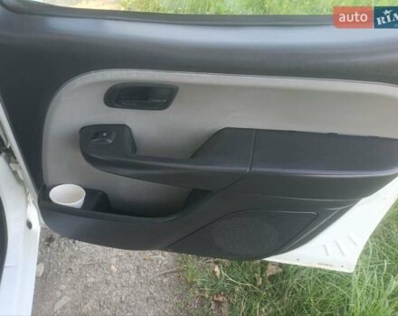 Белый Фиат Добло, объемом двигателя 1.3 л и пробегом 311 тыс. км за 3750 $, фото 15 на Automoto.ua