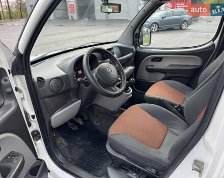 Білий Фіат Добло, об'ємом двигуна 1.3 л та пробігом 317 тис. км за 4650 $, фото 15 на Automoto.ua