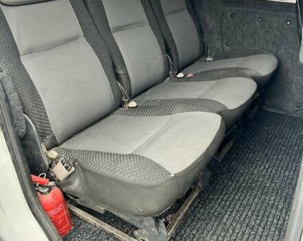 Белый Фиат Добло, объемом двигателя 1.2 л и пробегом 270 тыс. км за 3900 $, фото 9 на Automoto.ua