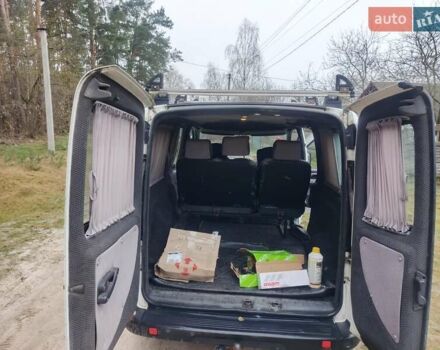 Белый Фиат Добло, объемом двигателя 1.9 л и пробегом 308 тыс. км за 4200 $, фото 10 на Automoto.ua