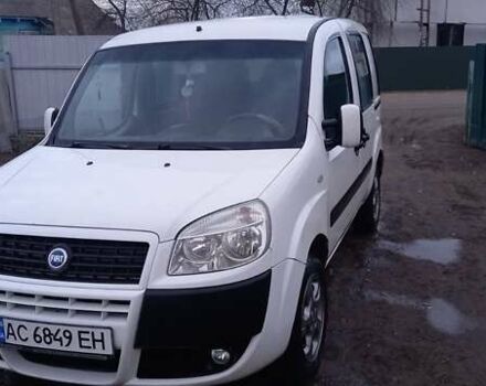 Белый Фиат Добло, объемом двигателя 1.6 л и пробегом 300 тыс. км за 3700 $, фото 11 на Automoto.ua