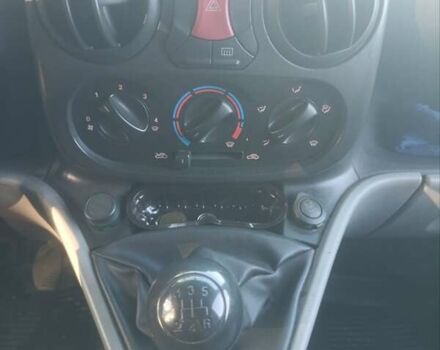 Белый Фиат Добло, объемом двигателя 1.3 л и пробегом 311 тыс. км за 3750 $, фото 19 на Automoto.ua