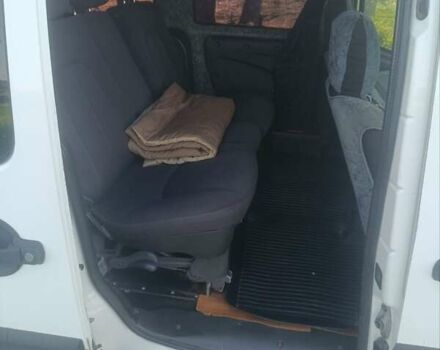 Белый Фиат Добло, объемом двигателя 1.3 л и пробегом 311 тыс. км за 3750 $, фото 14 на Automoto.ua