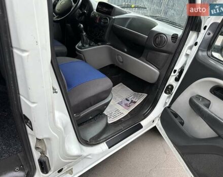 Белый Фиат Добло, объемом двигателя 1.9 л и пробегом 189 тыс. км за 5990 $, фото 20 на Automoto.ua