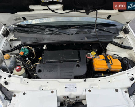 Білий Фіат Добло, об'ємом двигуна 1.3 л та пробігом 317 тис. км за 4650 $, фото 24 на Automoto.ua