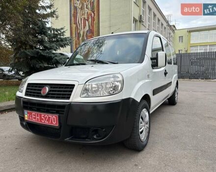 Белый Фиат Добло, объемом двигателя 1.9 л и пробегом 189 тыс. км за 5990 $, фото 8 на Automoto.ua