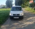 Белый Фиат Добло, объемом двигателя 1.3 л и пробегом 311 тыс. км за 3750 $, фото 3 на Automoto.ua