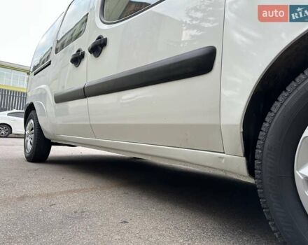 Белый Фиат Добло, объемом двигателя 1.9 л и пробегом 189 тыс. км за 5990 $, фото 14 на Automoto.ua