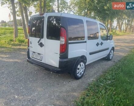 Белый Фиат Добло, объемом двигателя 1.3 л и пробегом 311 тыс. км за 3750 $, фото 1 на Automoto.ua