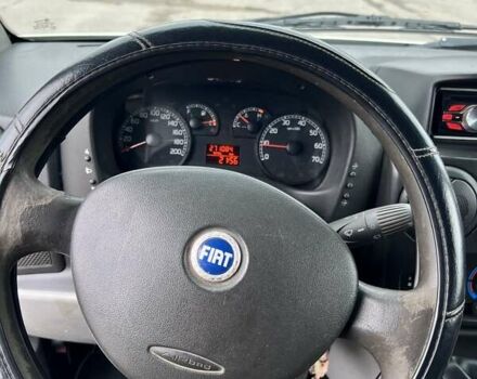 Белый Фиат Добло, объемом двигателя 1.2 л и пробегом 270 тыс. км за 3900 $, фото 14 на Automoto.ua