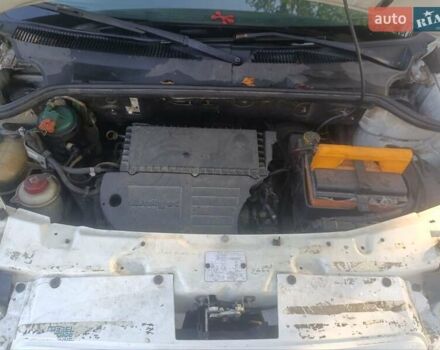 Белый Фиат Добло, объемом двигателя 1.3 л и пробегом 311 тыс. км за 3750 $, фото 25 на Automoto.ua