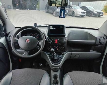 Білий Фіат Добло, об'ємом двигуна 1.4 л та пробігом 270 тис. км за 4790 $, фото 17 на Automoto.ua
