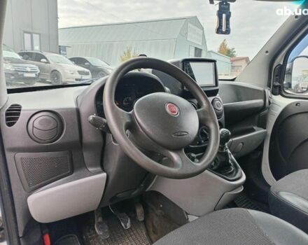 Белый Фиат Добло, объемом двигателя 1.4 л и пробегом 270 тыс. км за 4790 $, фото 12 на Automoto.ua