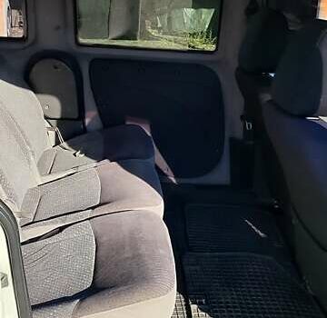 Білий Фіат Добло, об'ємом двигуна 1.9 л та пробігом 225 тис. км за 4200 $, фото 5 на Automoto.ua