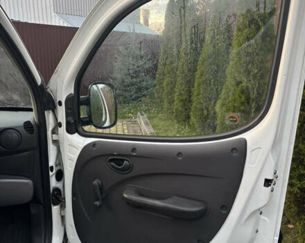 Белый Фиат Добло, объемом двигателя 1.25 л и пробегом 325 тыс. км за 3350 $, фото 10 на Automoto.ua