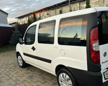 Белый Фиат Добло, объемом двигателя 1.25 л и пробегом 325 тыс. км за 3350 $, фото 5 на Automoto.ua