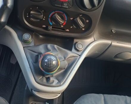 Білий Фіат Добло, об'ємом двигуна 1.2 л та пробігом 206 тис. км за 4300 $, фото 4 на Automoto.ua