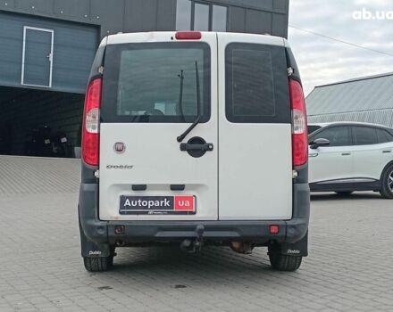 Белый Фиат Добло, объемом двигателя 1.4 л и пробегом 270 тыс. км за 4790 $, фото 4 на Automoto.ua