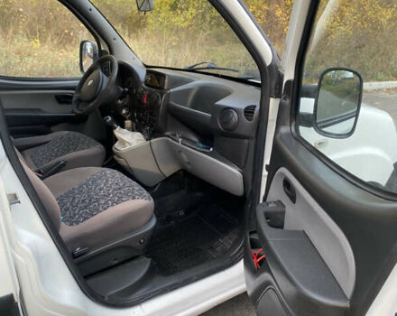 Білий Фіат Добло, об'ємом двигуна 1.9 л та пробігом 250 тис. км за 4500 $, фото 9 на Automoto.ua