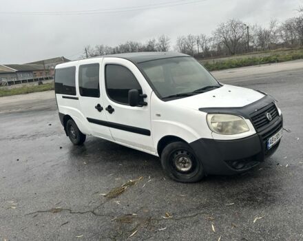 Белый Фиат Добло, объемом двигателя 1.4 л и пробегом 233 тыс. км за 2650 $, фото 4 на Automoto.ua