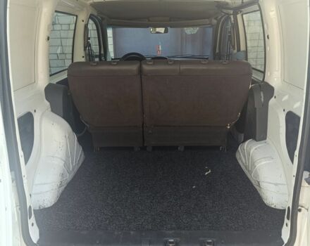 Белый Фиат Добло, объемом двигателя 1.9 л и пробегом 248 тыс. км за 5200 $, фото 8 на Automoto.ua