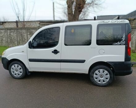 Белый Фиат Добло, объемом двигателя 1.9 л и пробегом 227 тыс. км за 4500 $, фото 11 на Automoto.ua