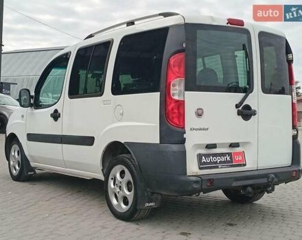 Білий Фіат Добло, об'ємом двигуна 1.4 л та пробігом 270 тис. км за 4790 $, фото 4 на Automoto.ua