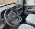 Белый Фиат Добло, объемом двигателя 1.3 л и пробегом 200 тыс. км за 4950 $, фото 2 на Automoto.ua