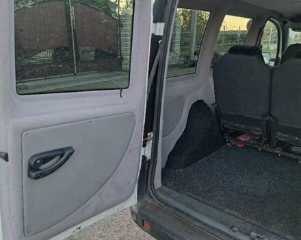 Белый Фиат Добло, объемом двигателя 1.37 л и пробегом 360 тыс. км за 5750 $, фото 11 на Automoto.ua