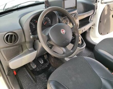 Білий Фіат Добло, об'ємом двигуна 1.4 л та пробігом 280 тис. км за 4200 $, фото 5 на Automoto.ua