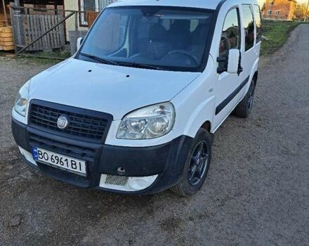Белый Фиат Добло, объемом двигателя 1.37 л и пробегом 360 тыс. км за 5750 $, фото 5 на Automoto.ua
