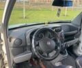 Белый Фиат Добло, объемом двигателя 1.6 л и пробегом 313 тыс. км за 4200 $, фото 4 на Automoto.ua