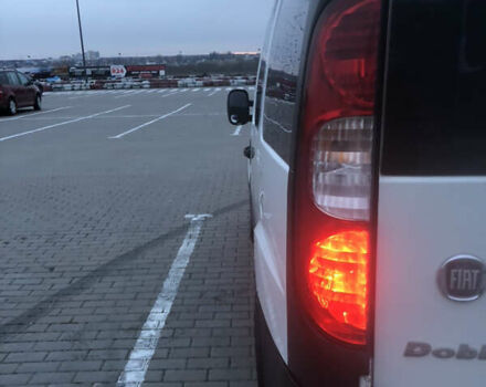 Белый Фиат Добло, объемом двигателя 1.3 л и пробегом 266 тыс. км за 5200 $, фото 11 на Automoto.ua