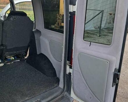 Белый Фиат Добло, объемом двигателя 1.37 л и пробегом 360 тыс. км за 5750 $, фото 16 на Automoto.ua