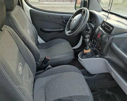 Белый Фиат Добло, объемом двигателя 1.37 л и пробегом 360 тыс. км за 5750 $, фото 13 на Automoto.ua