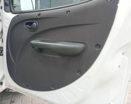 Белый Фиат Добло, объемом двигателя 1.4 л и пробегом 270 тыс. км за 4790 $, фото 19 на Automoto.ua