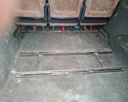 Белый Фиат Добло, объемом двигателя 1.2 л и пробегом 350 тыс. км за 3700 $, фото 5 на Automoto.ua