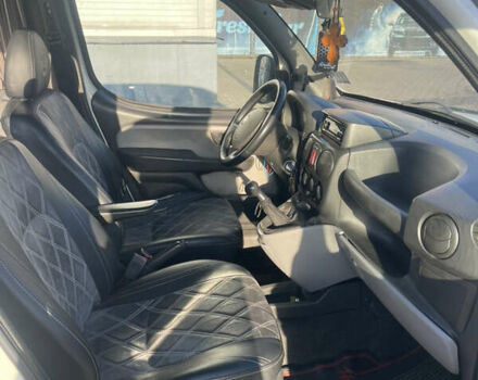 Белый Фиат Добло, объемом двигателя 1.3 л и пробегом 336 тыс. км за 5500 $, фото 8 на Automoto.ua
