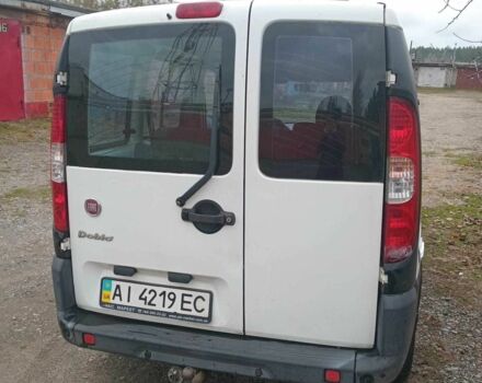 Білий Фіат Добло, об'ємом двигуна 1.4 л та пробігом 177 тис. км за 4639 $, фото 4 на Automoto.ua