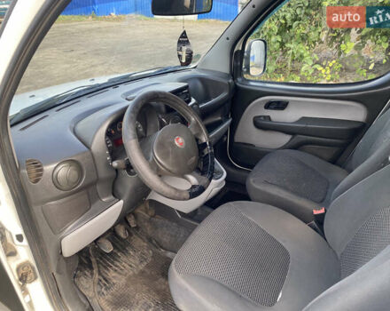Белый Фиат Добло, объемом двигателя 1.25 л и пробегом 160 тыс. км за 3700 $, фото 7 на Automoto.ua