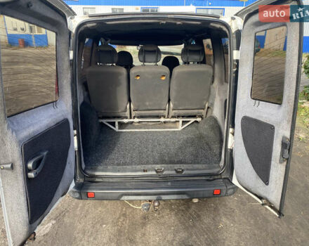 Белый Фиат Добло, объемом двигателя 1.25 л и пробегом 160 тыс. км за 3700 $, фото 6 на Automoto.ua