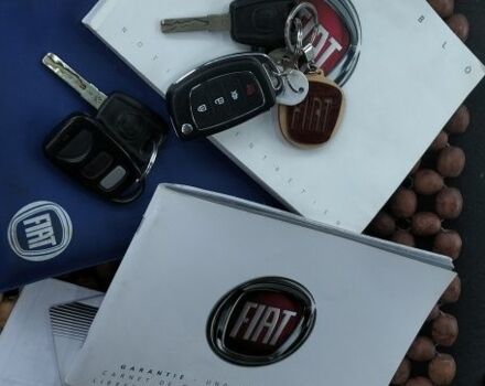 Белый Фиат Добло, объемом двигателя 1.4 л и пробегом 140 тыс. км за 5900 $, фото 26 на Automoto.ua