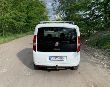 Белый Фиат Добло, объемом двигателя 1.4 л и пробегом 360 тыс. км за 5700 $, фото 1 на Automoto.ua