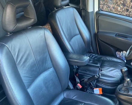 Білий Фіат Добло, об'ємом двигуна 1.3 л та пробігом 270 тис. км за 4700 $, фото 9 на Automoto.ua