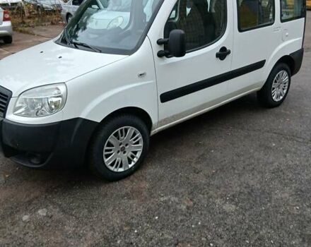 Белый Фиат Добло, объемом двигателя 1.4 л и пробегом 35 тыс. км за 8500 $, фото 10 на Automoto.ua