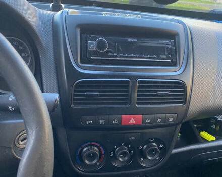 Білий Фіат Добло, об'ємом двигуна 1.3 л та пробігом 270 тис. км за 4700 $, фото 16 на Automoto.ua