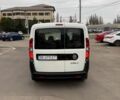 Белый Фиат Добло, объемом двигателя 1.2 л и пробегом 220 тыс. км за 5999 $, фото 5 на Automoto.ua