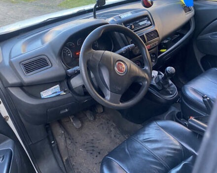 Білий Фіат Добло, об'ємом двигуна 1.3 л та пробігом 270 тис. км за 4700 $, фото 7 на Automoto.ua