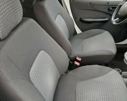 Белый Фиат Добло, объемом двигателя 1.4 л и пробегом 35 тыс. км за 8500 $, фото 20 на Automoto.ua